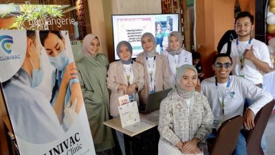 Keseruan Open Booth Clinivac di Event 1st Anniversary Buttonscarves Ladies Community Yogyakarta